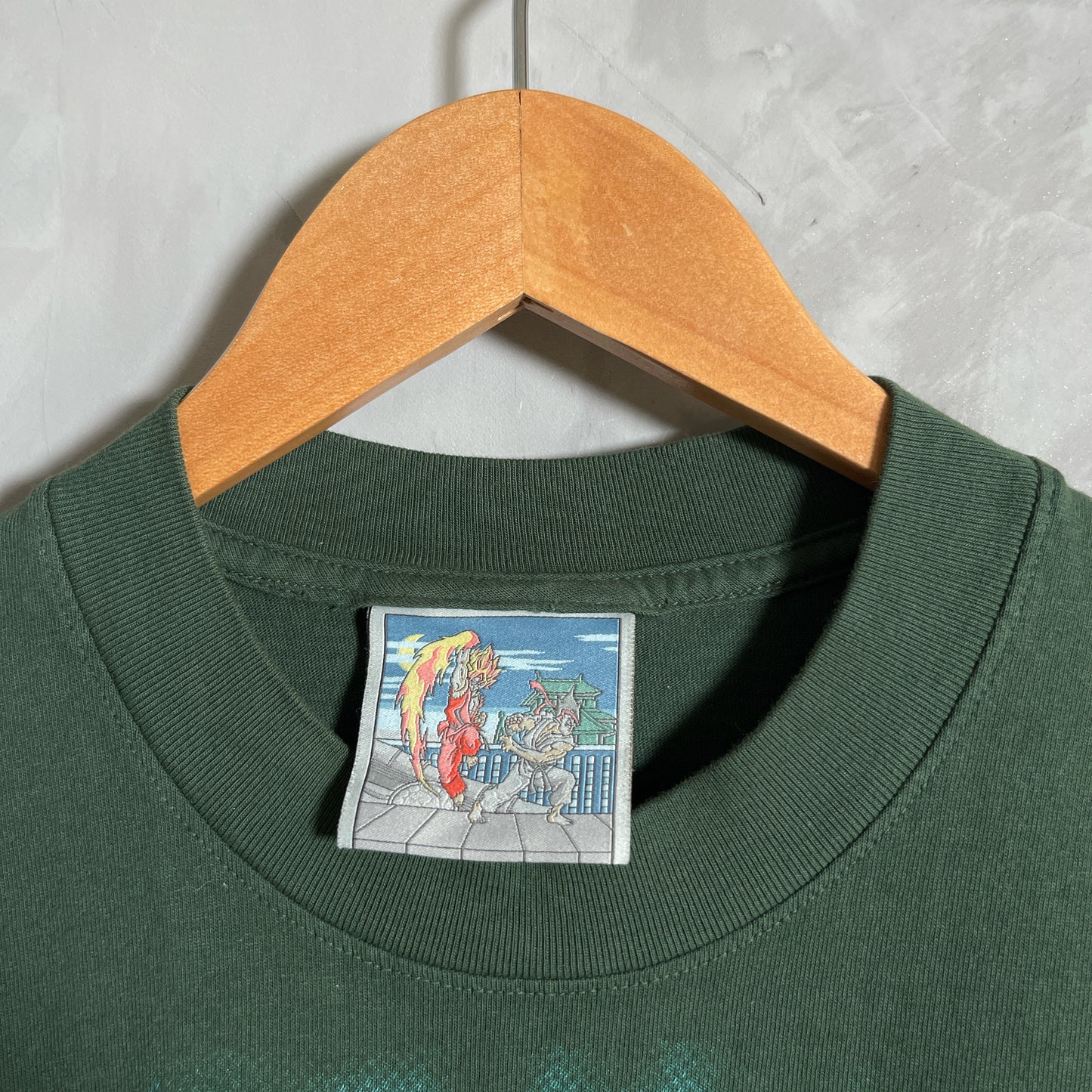 Single sided shirt medium