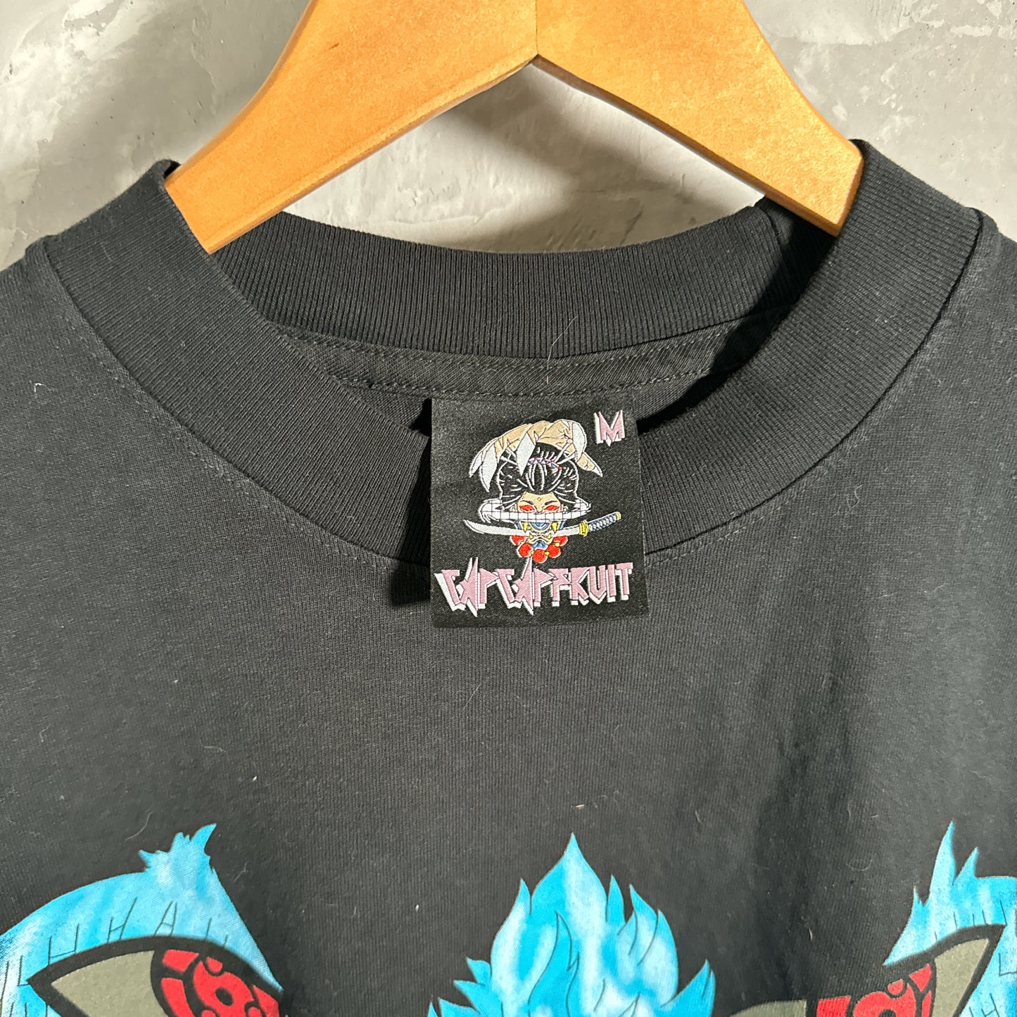 Single sided shirt medium
