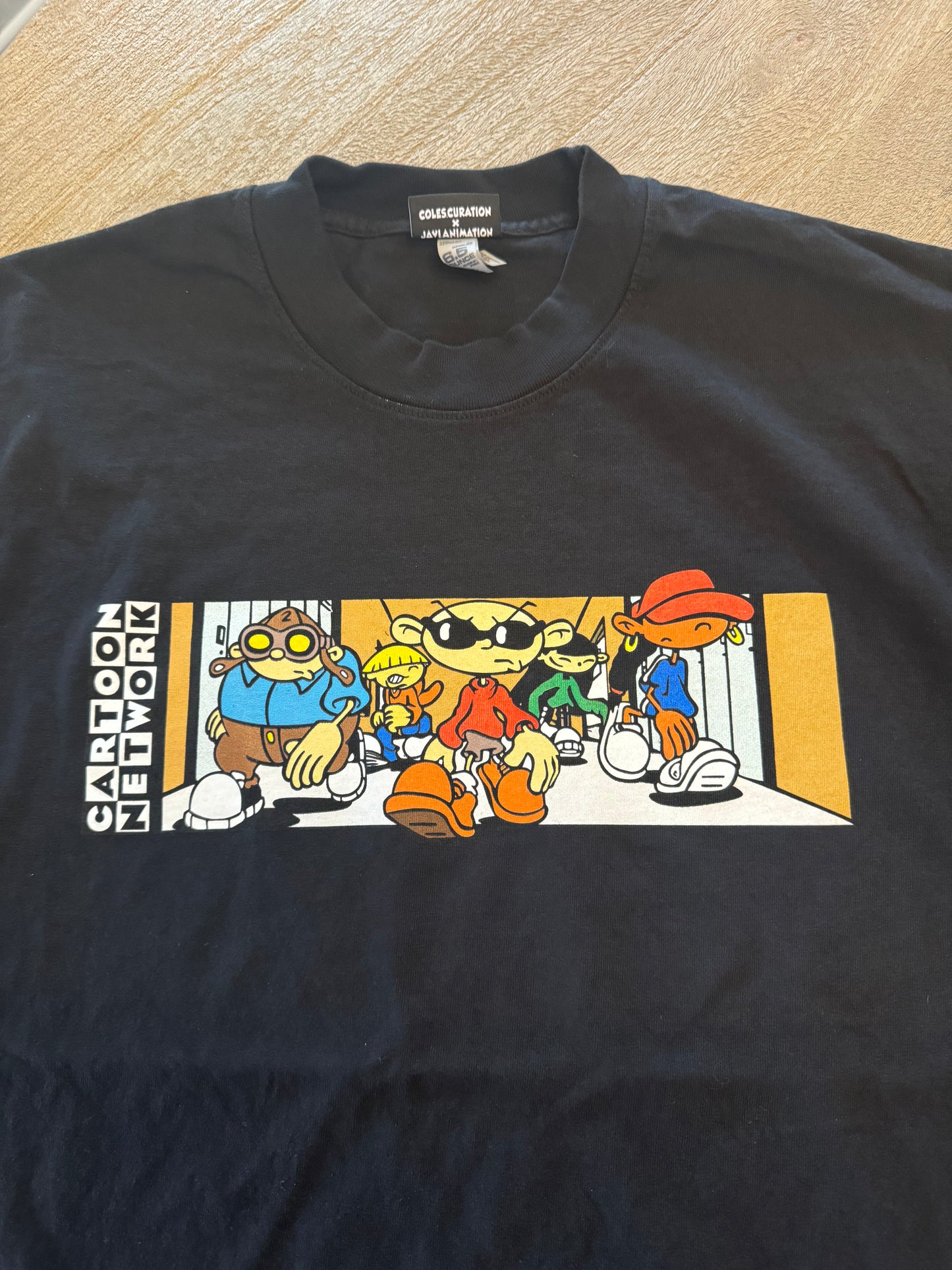 Next door box T