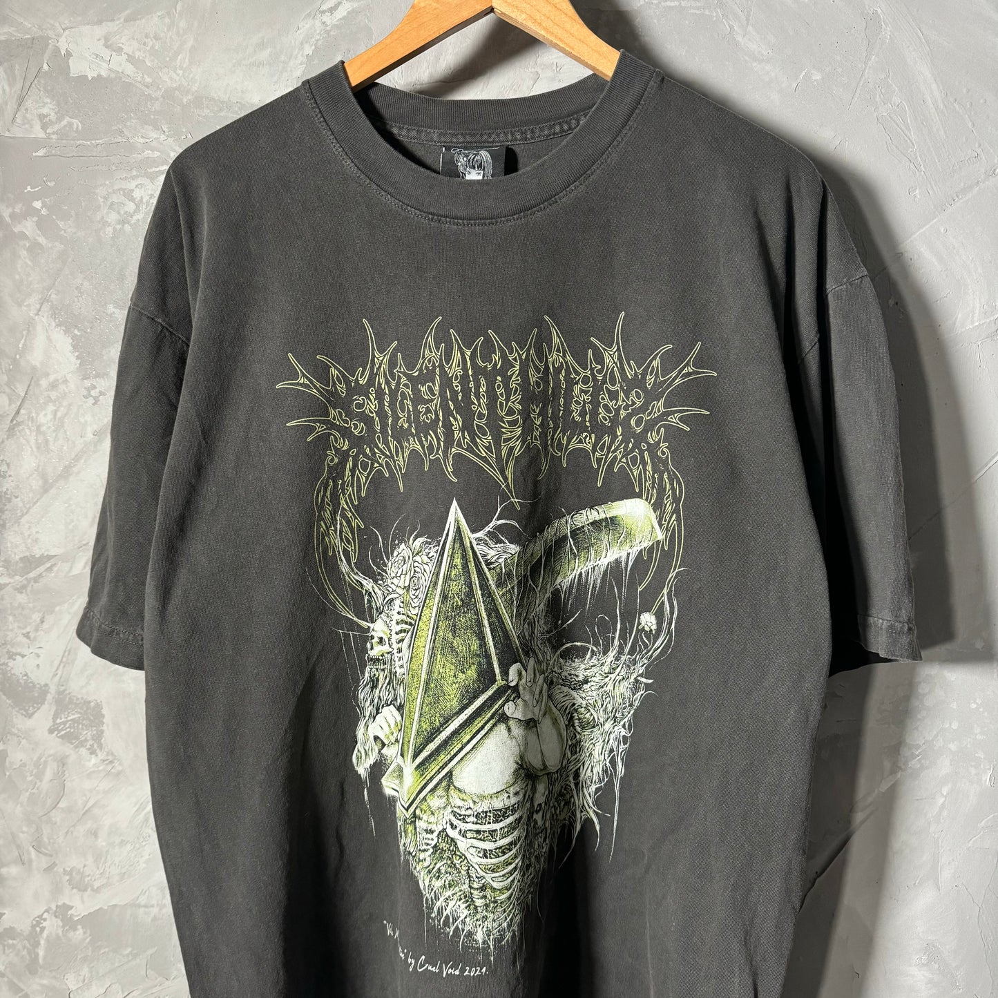 Single sided shirt large