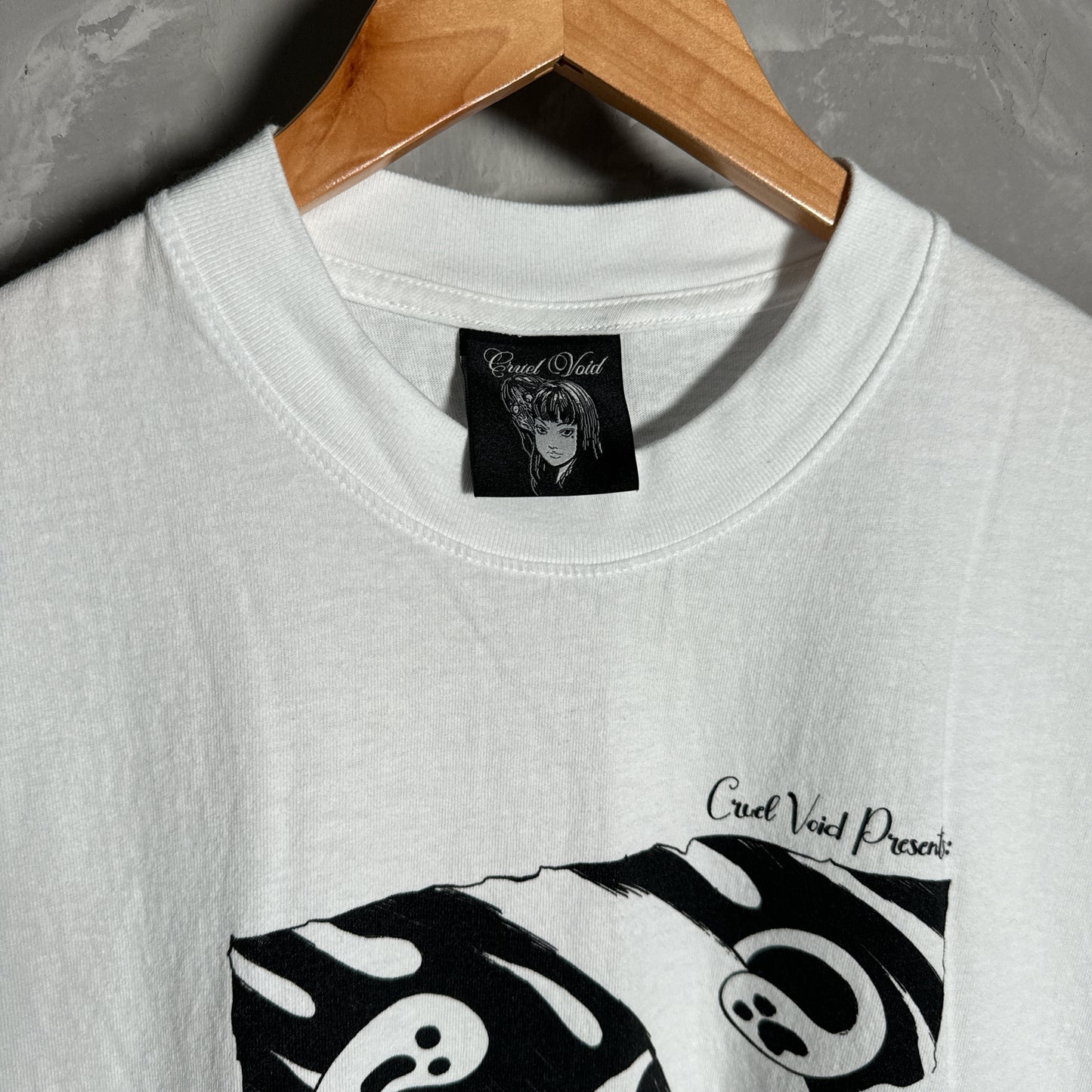 Single sided shirt large