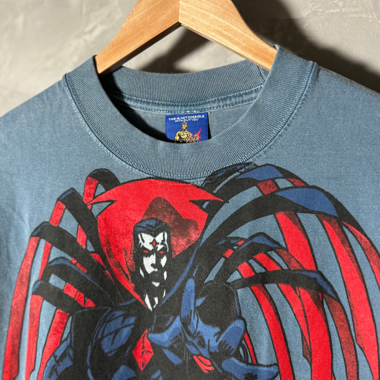 Single sided shirt medium