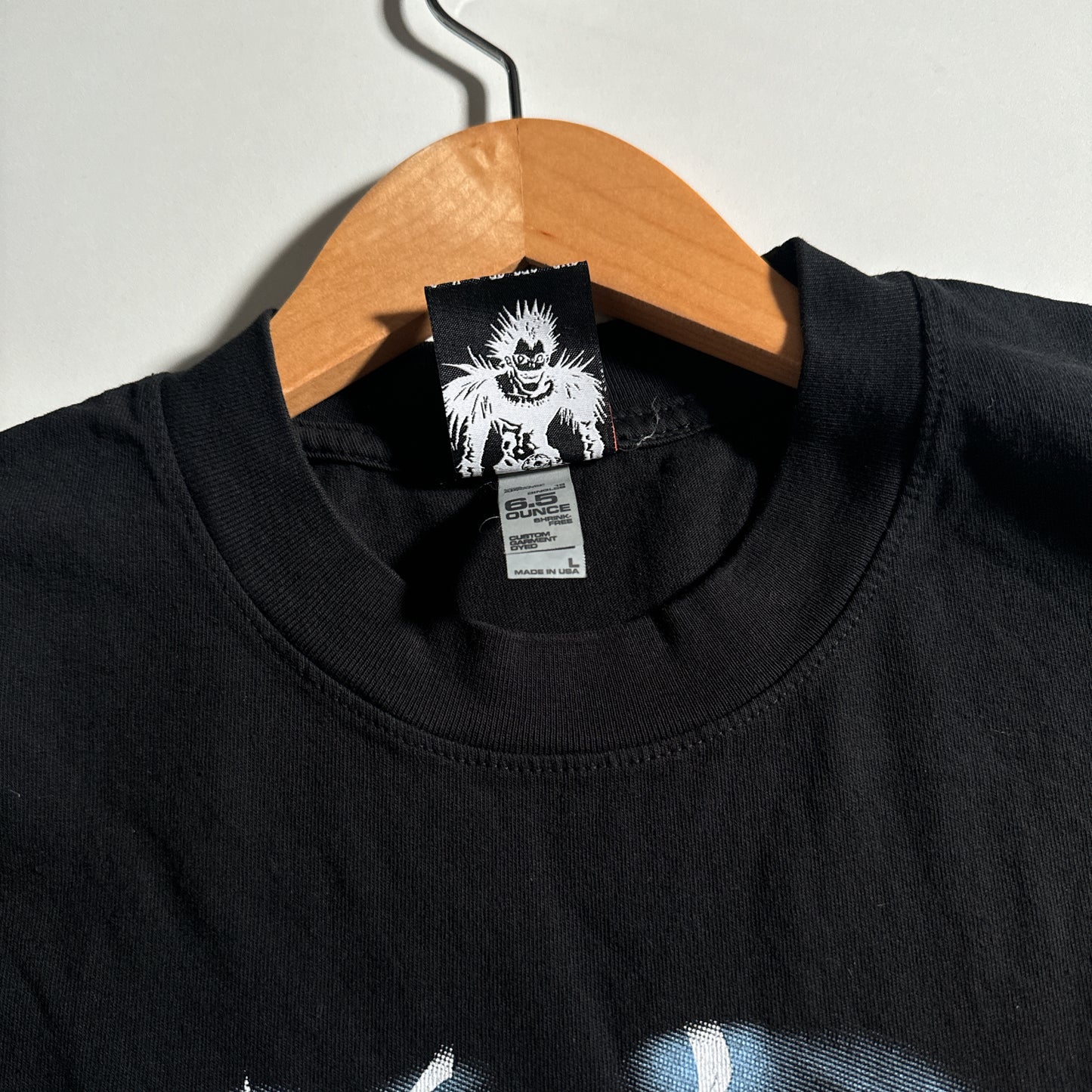 Single sided jumbo shirt large